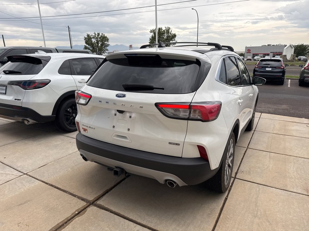 2021 Ford Escape Titanium Hybrid photo 16