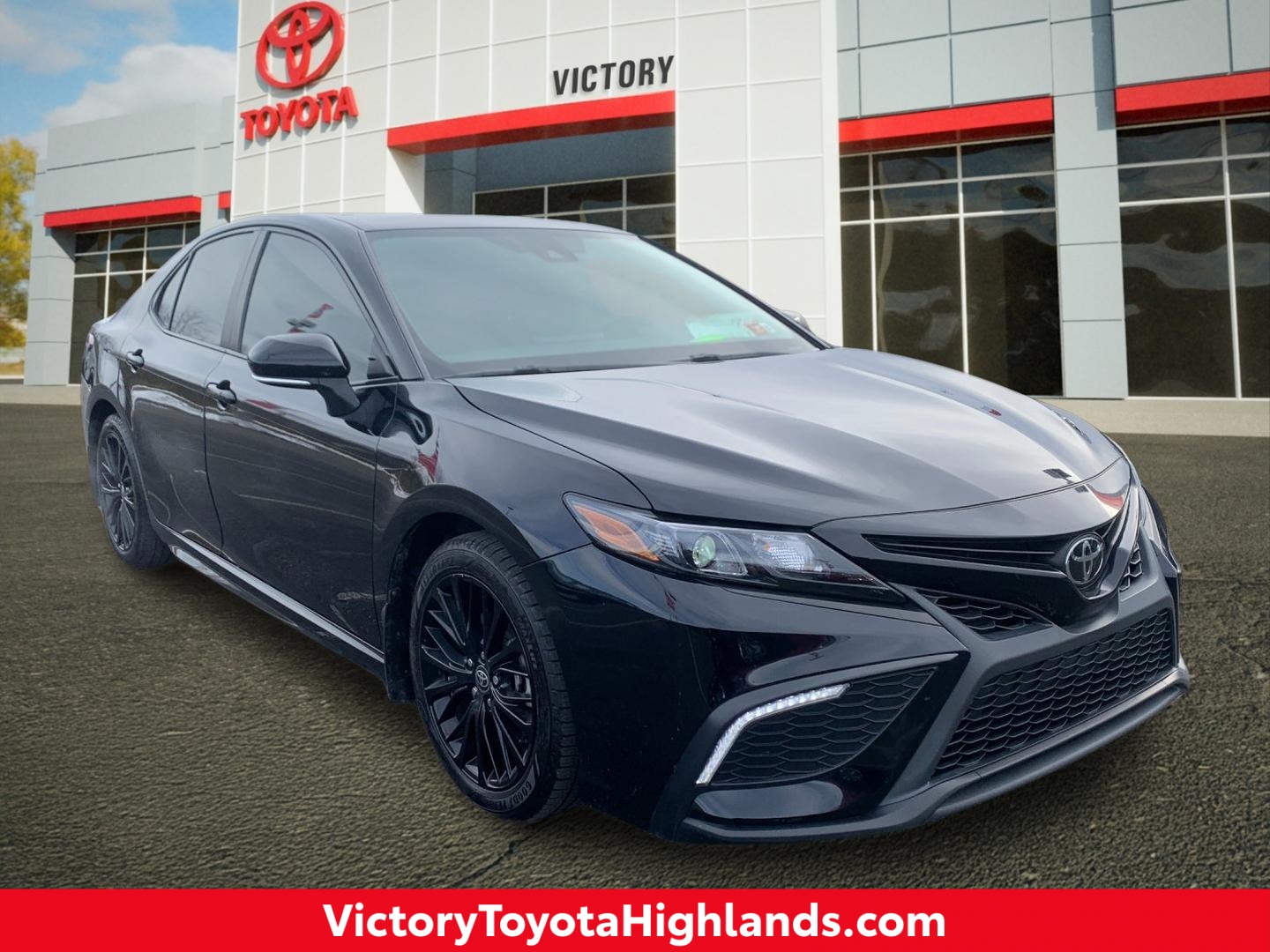 2022 Toyota Camry SE Nightshade