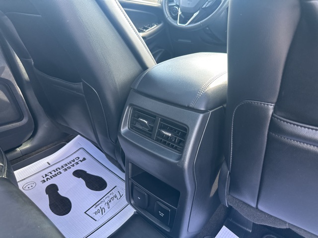 2019 Ford Edge SEL photo 13