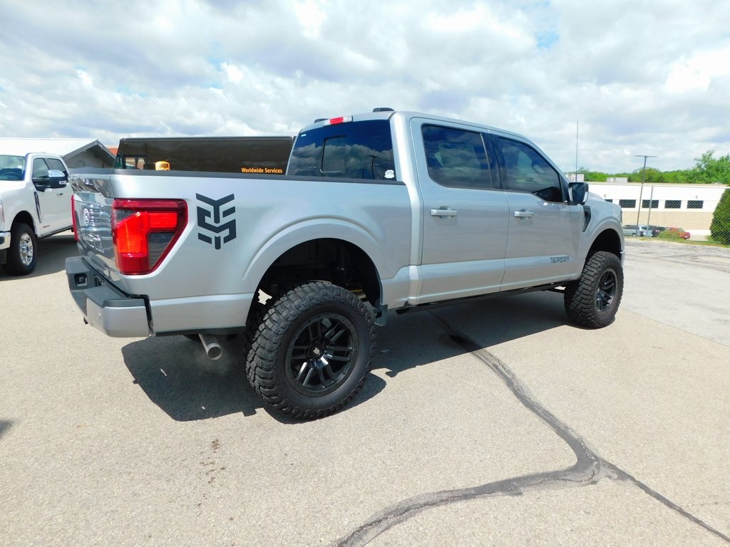 2024 Ford F-150 XLT photo 3