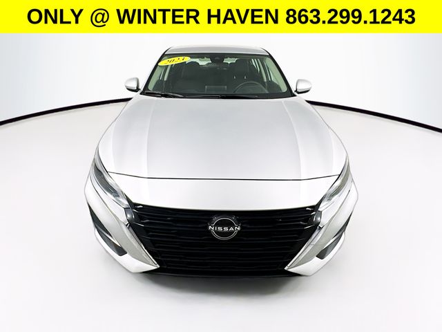 2023 Nissan Altima 2.5 SV photo 2