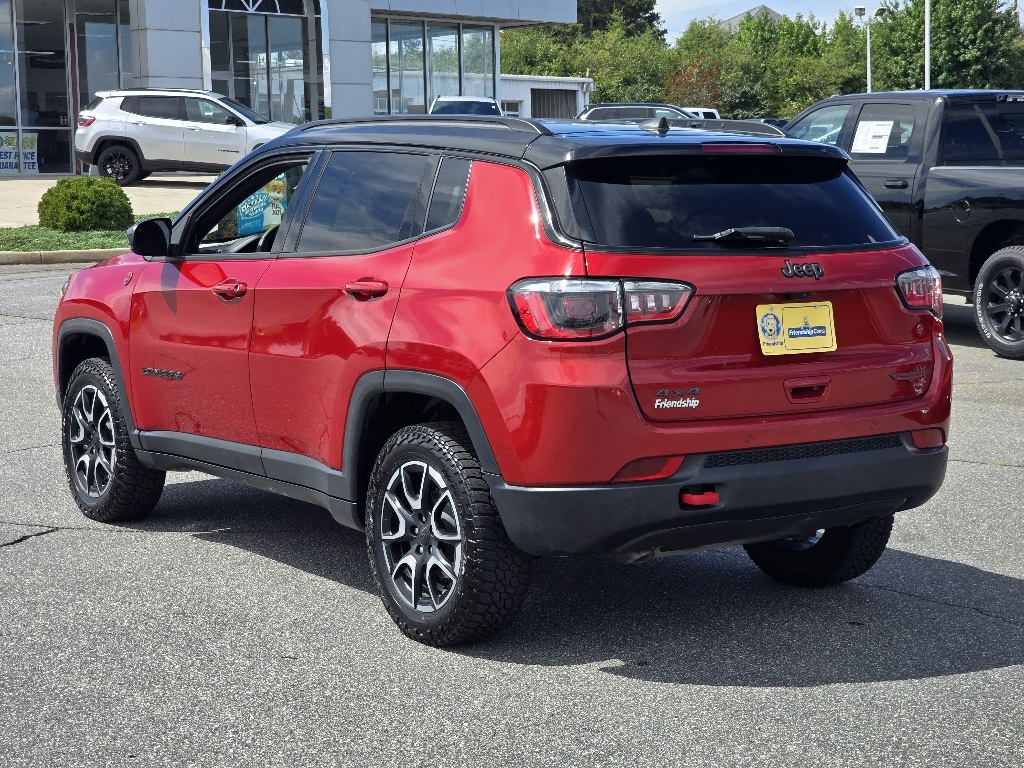 2024 Jeep Compass Trailhawk photo 21