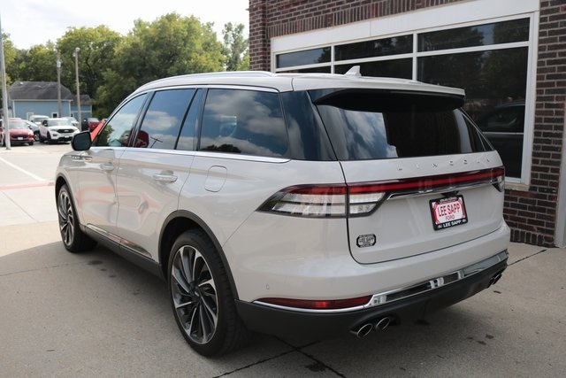 2020 Lincoln Aviator Reserve photo 17