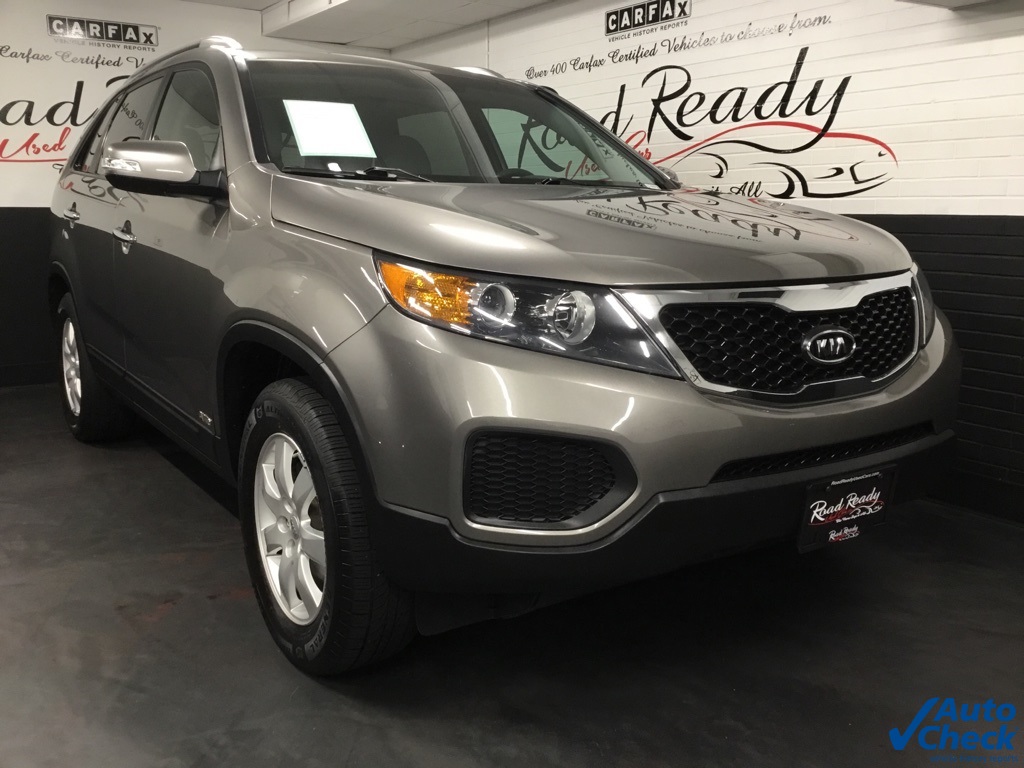 2012 Kia Sorento LX photo 2