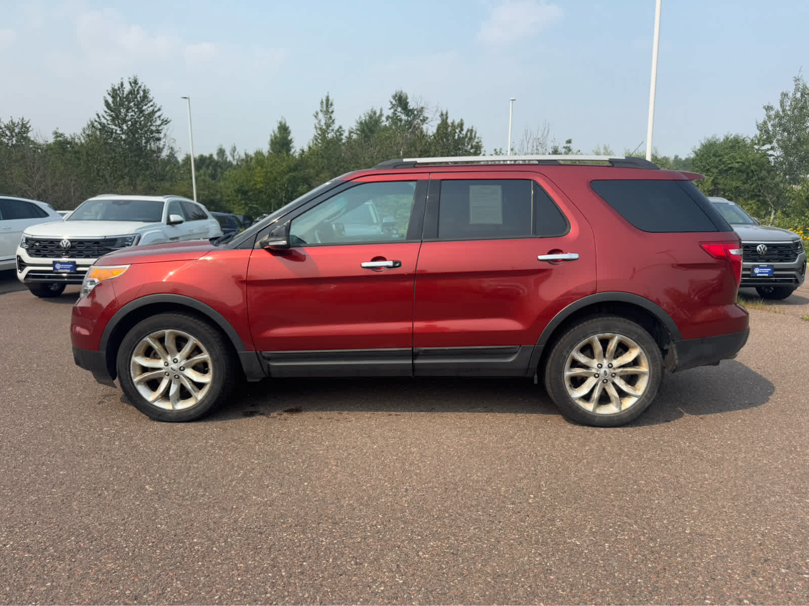 Used 2014 Ford Explorer XLT with VIN 1FM5K8D8XEGB10319 for sale in Hermantown, Minnesota