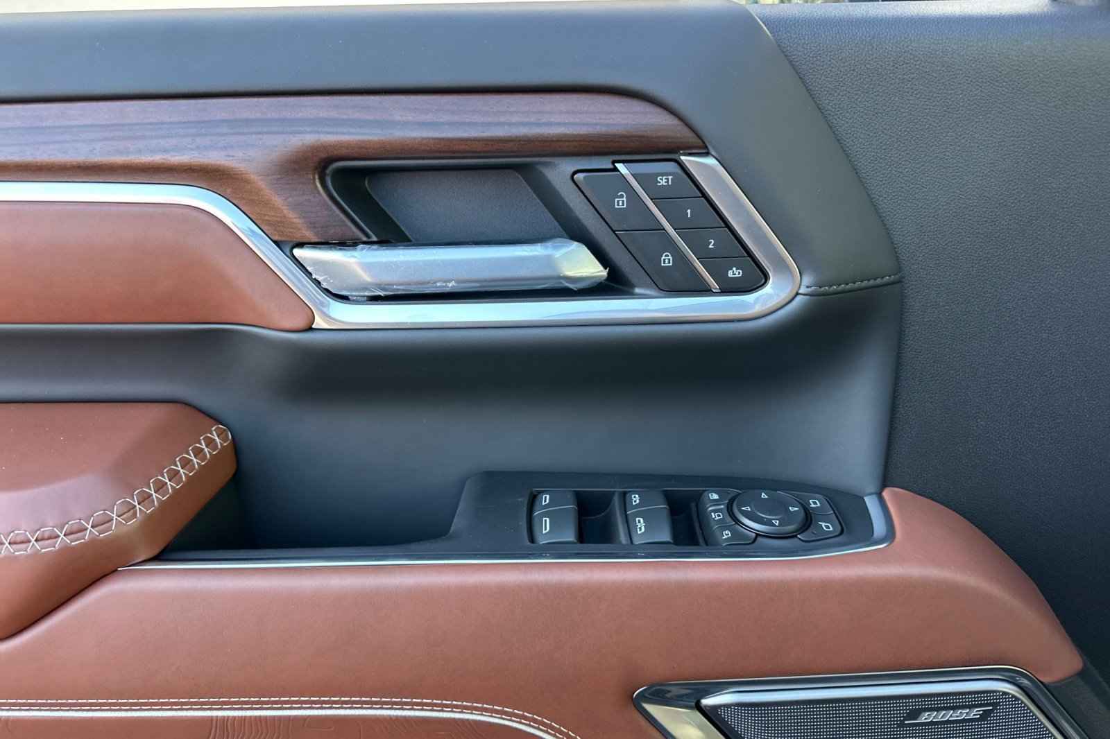 2025 Gmc Sierra 2500 HD Denali Ultimate photo 8