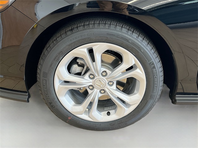 2025 Honda Accord LX photo 30