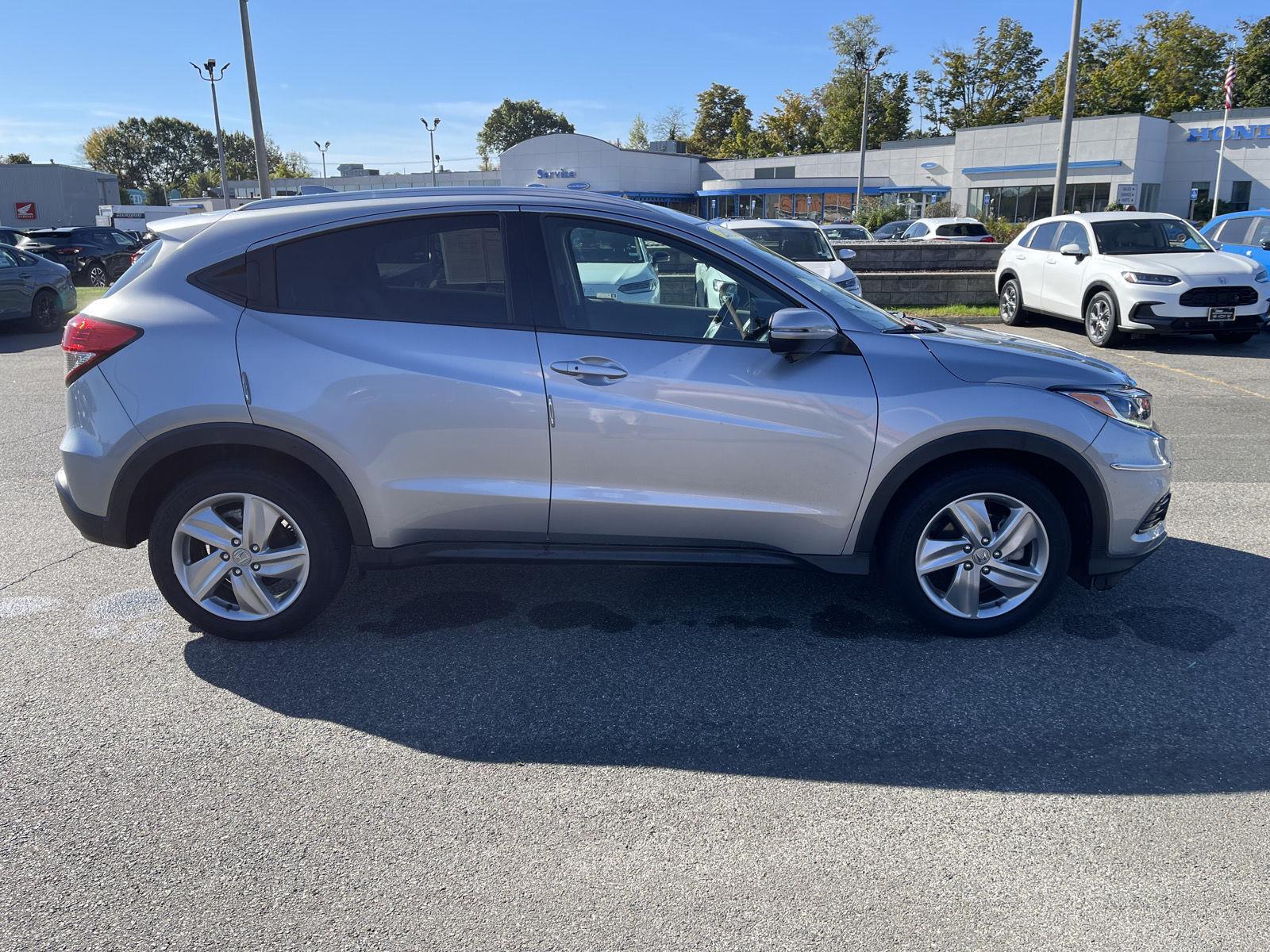 2019 Honda HR-V EX-L photo 19