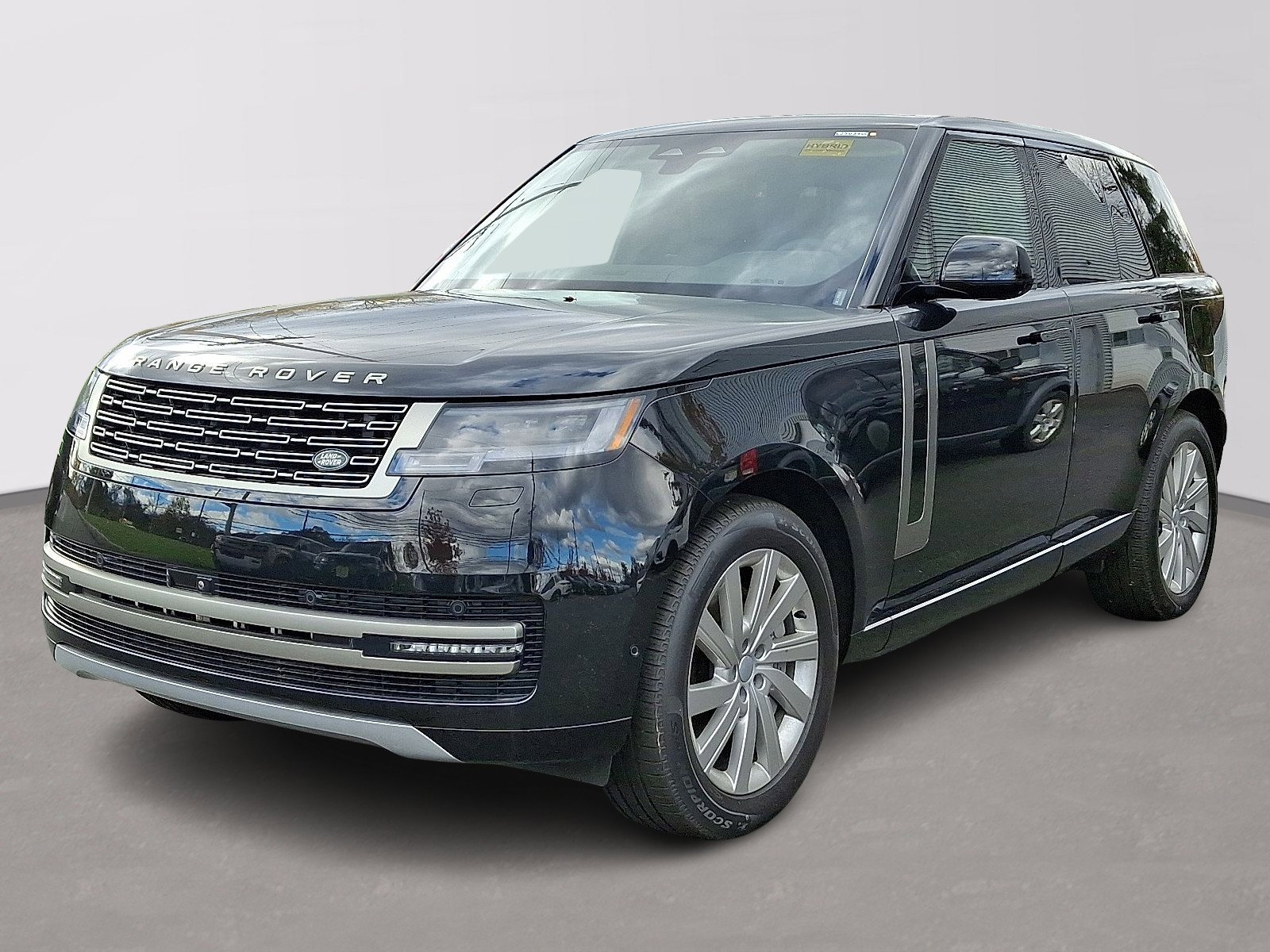 2025 Land Rover Range Rover SE's photo
