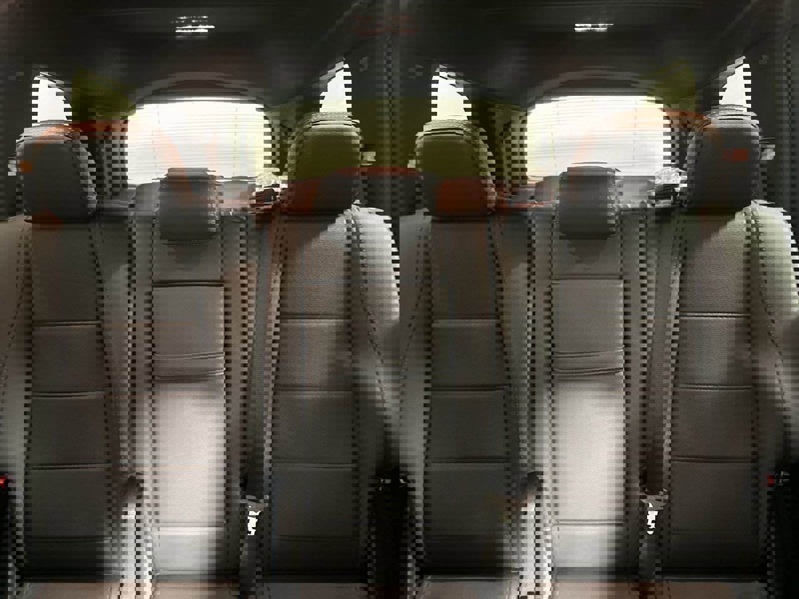2025 Mercedes Benz GLS 450 4MATIC photo 23