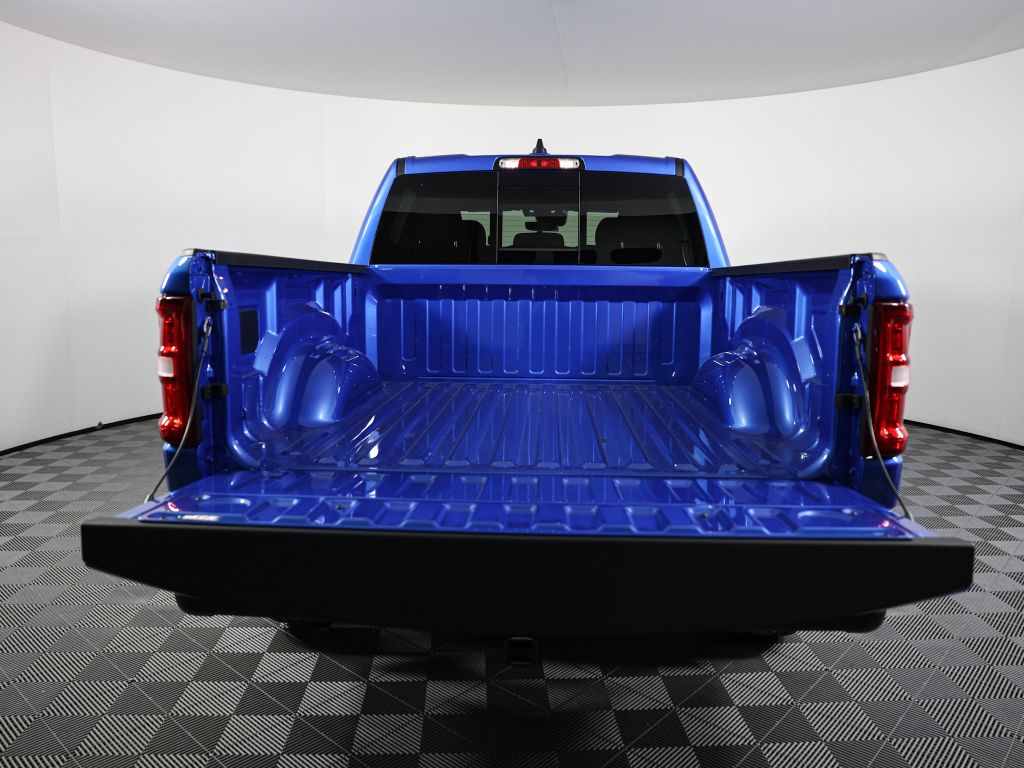 2025 Ram 1500 Big Horn photo 28