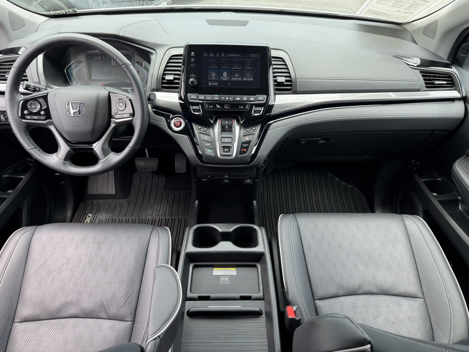 2024 Honda Odyssey Elite photo 3