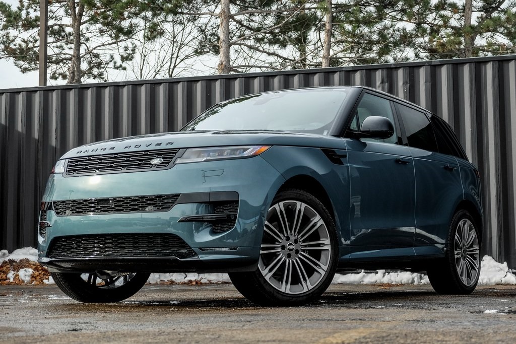 2025 Land Rover Range Rover Sport Dynamic SE's photo