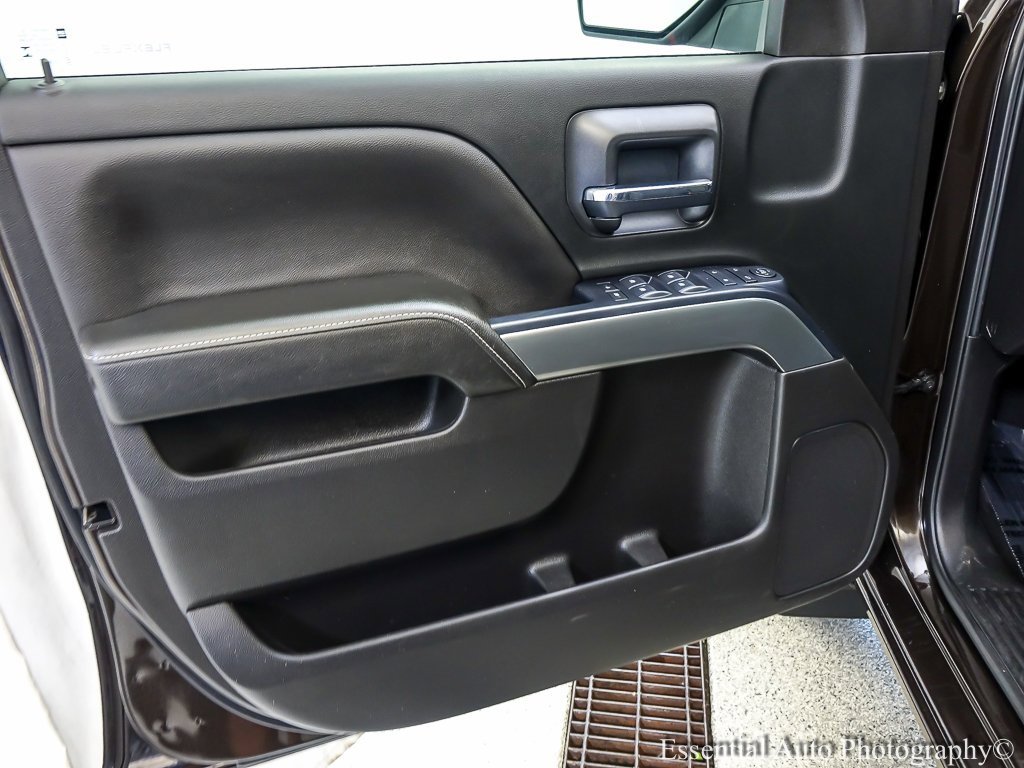 2018 Chevrolet Silverado 1500 LT photo 17