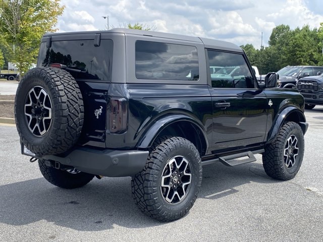 2023 Ford Bronco Outer Banks photo 2