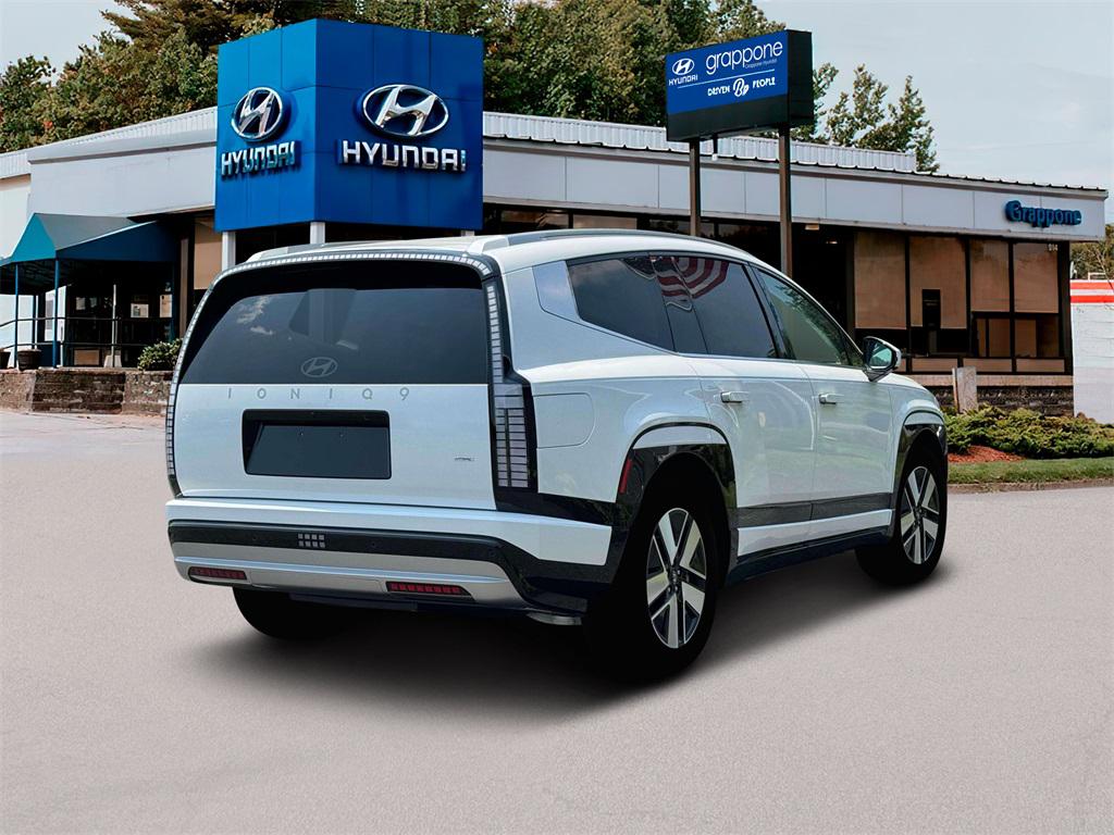 2026 Hyundai Ioniq SEL photo 6