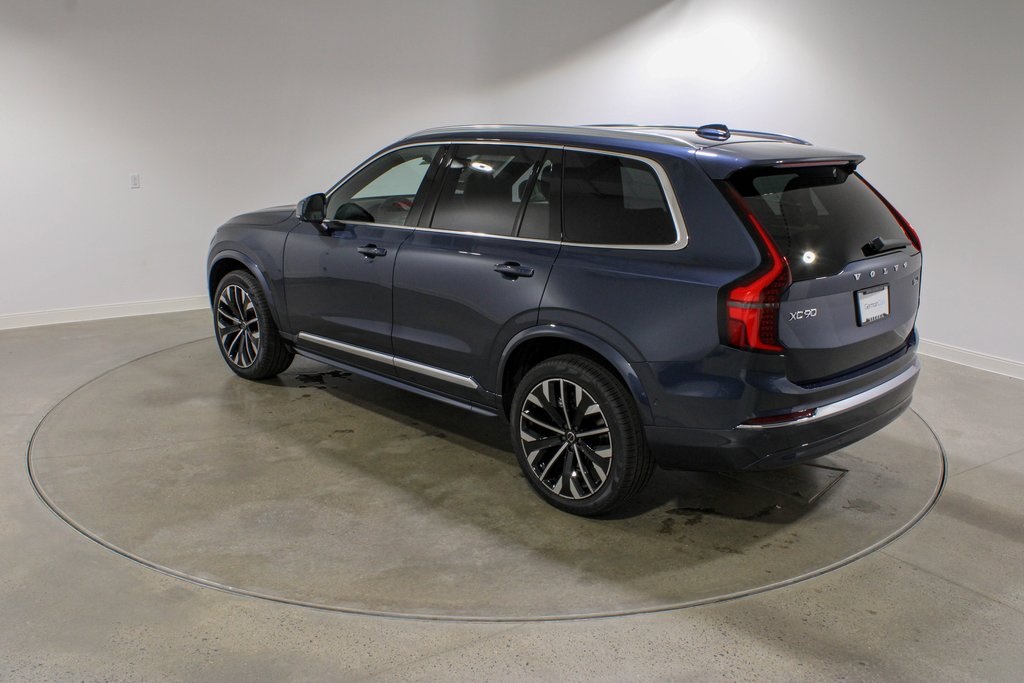 2026 Volvo XC90 Plus photo 2