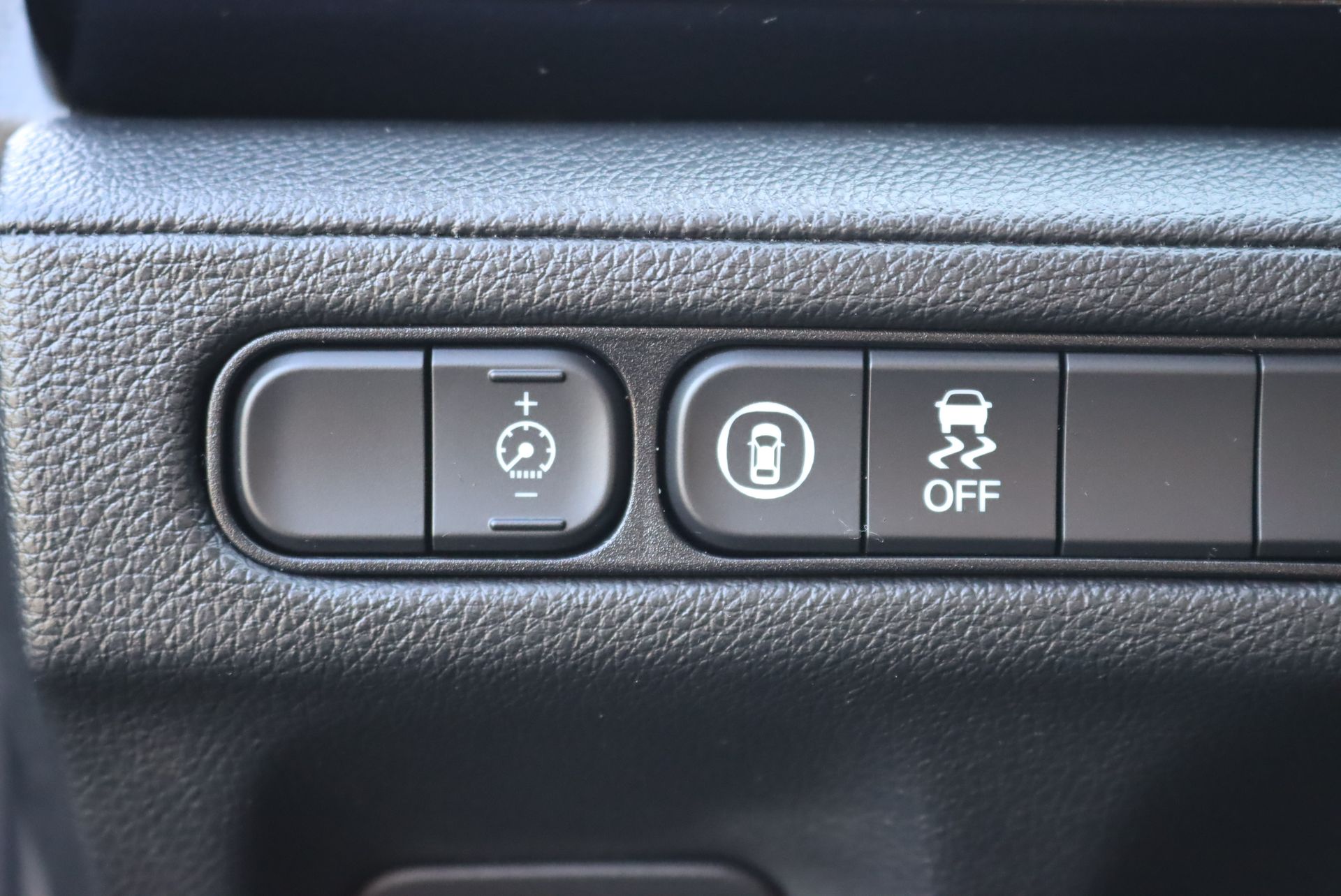 2025 Acura MDX Base SH-AWD photo 17