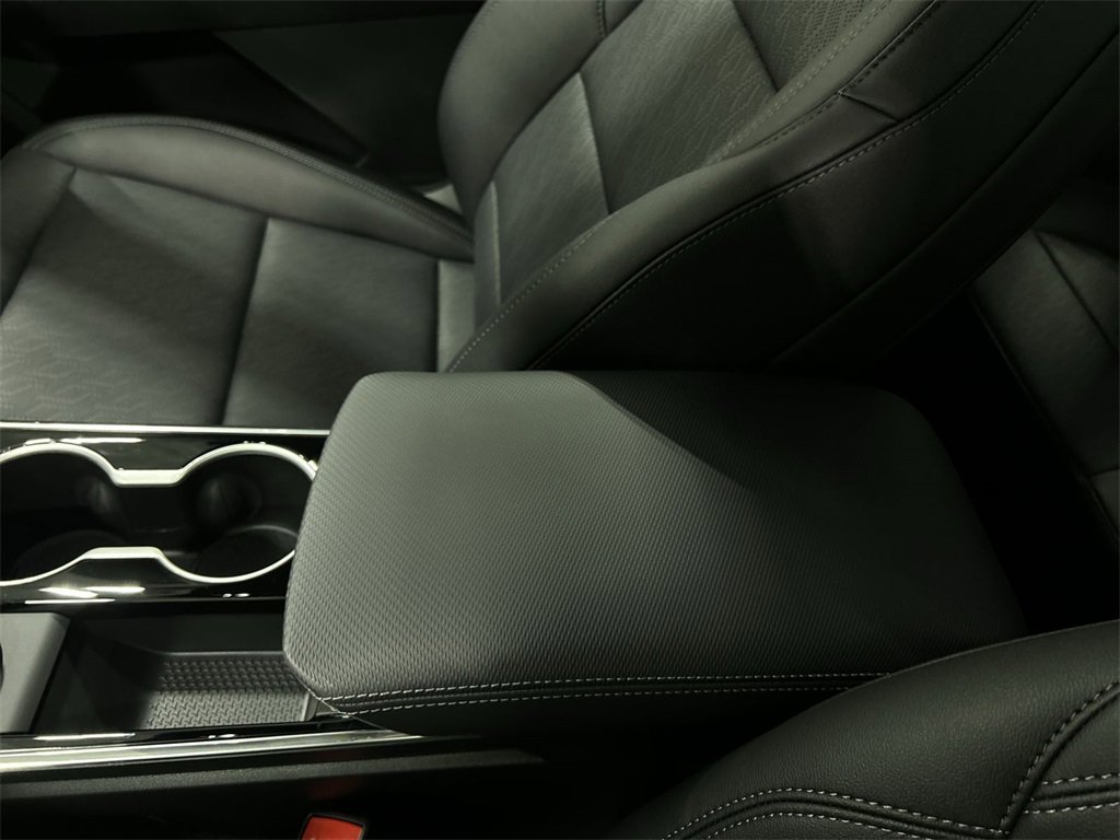 2026 Chevrolet Equinox LT photo 16