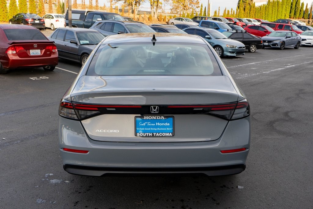 2025 Honda Accord SE photo 7