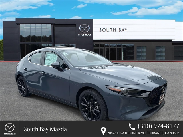 2026 Mazda Mazda3 Premium's photo