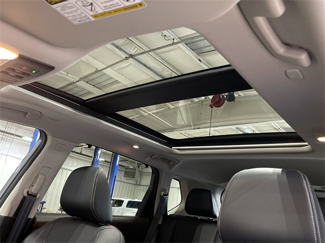 2023 Nissan Rogue SL photo 18