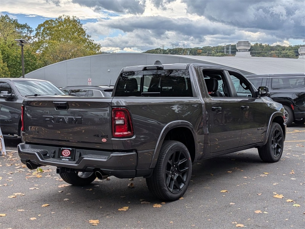 2026 Ram 1500 Laramie photo 3