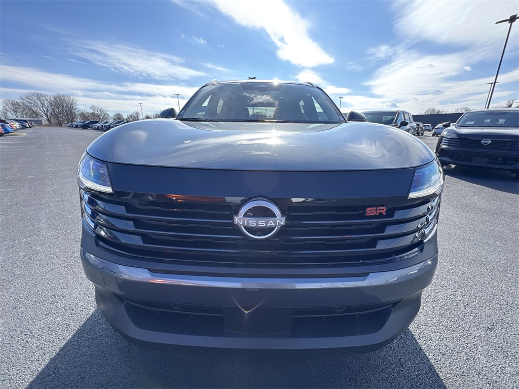 2025 Nissan Kicks SR photo 26