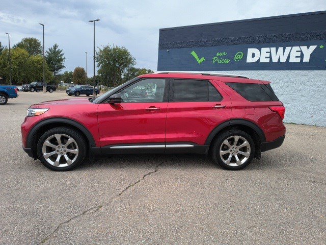 2020 Ford Explorer Platinum photo 2