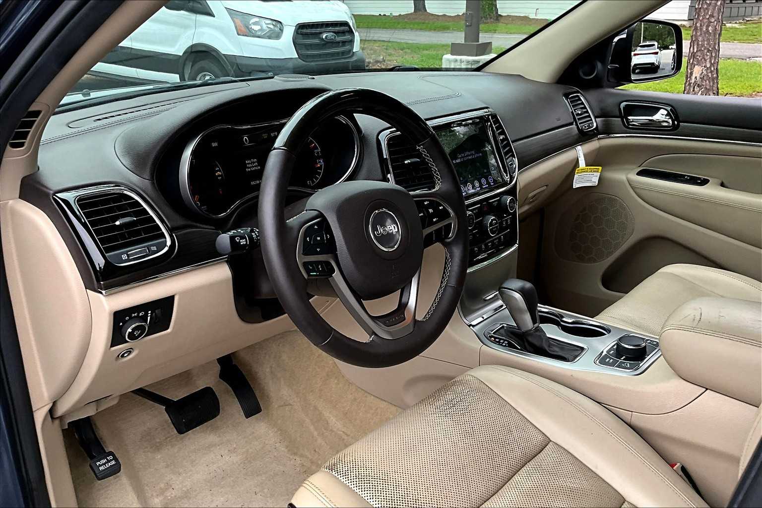 2019 Jeep Grand Cherokee Overland Sport photo 16