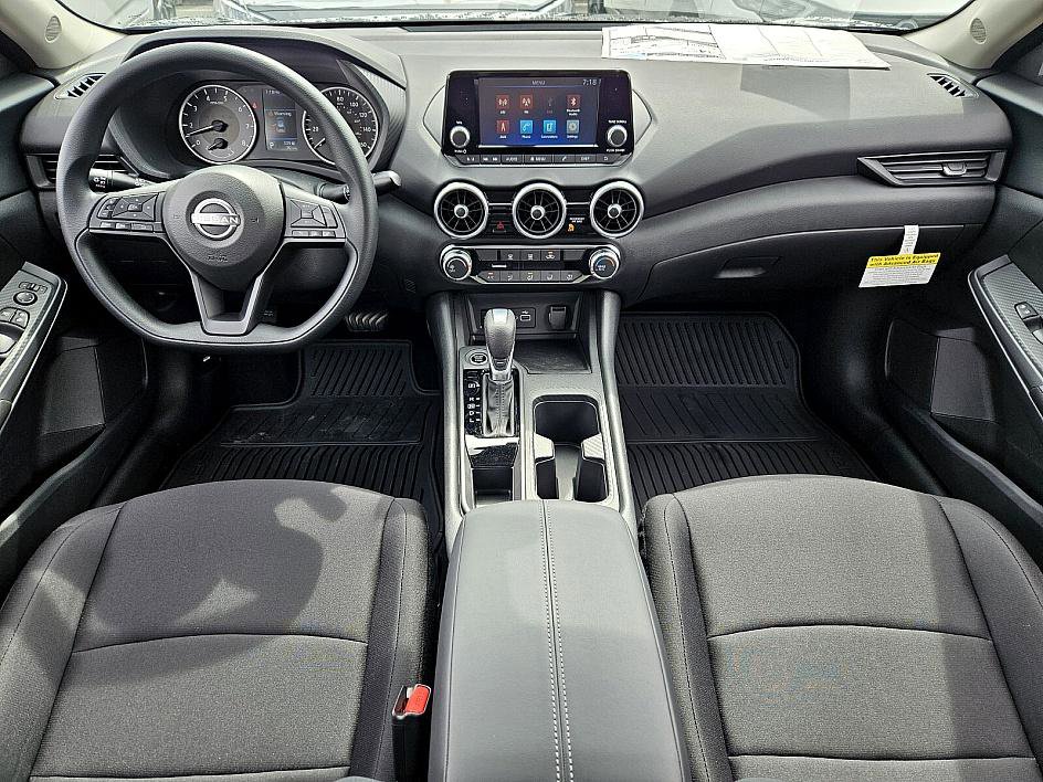 2025 Nissan Sentra S photo 10
