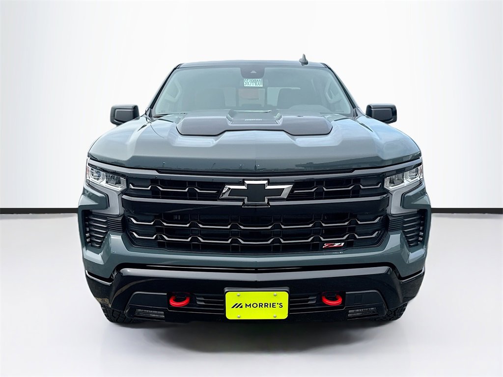 2025 Chevrolet Silverado 1500 LT Trail Boss photo 2