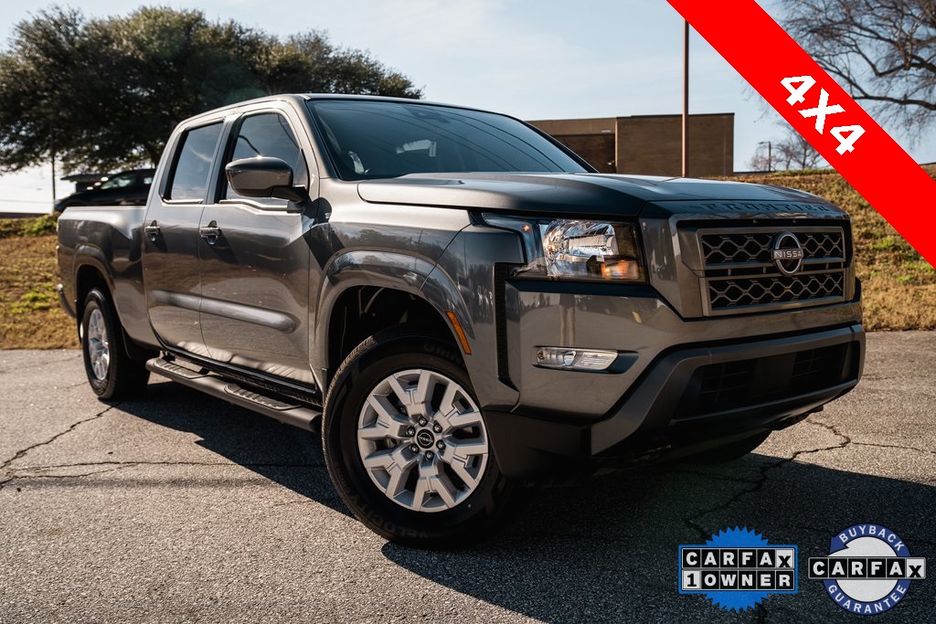 2024 Nissan Frontier SV's photo