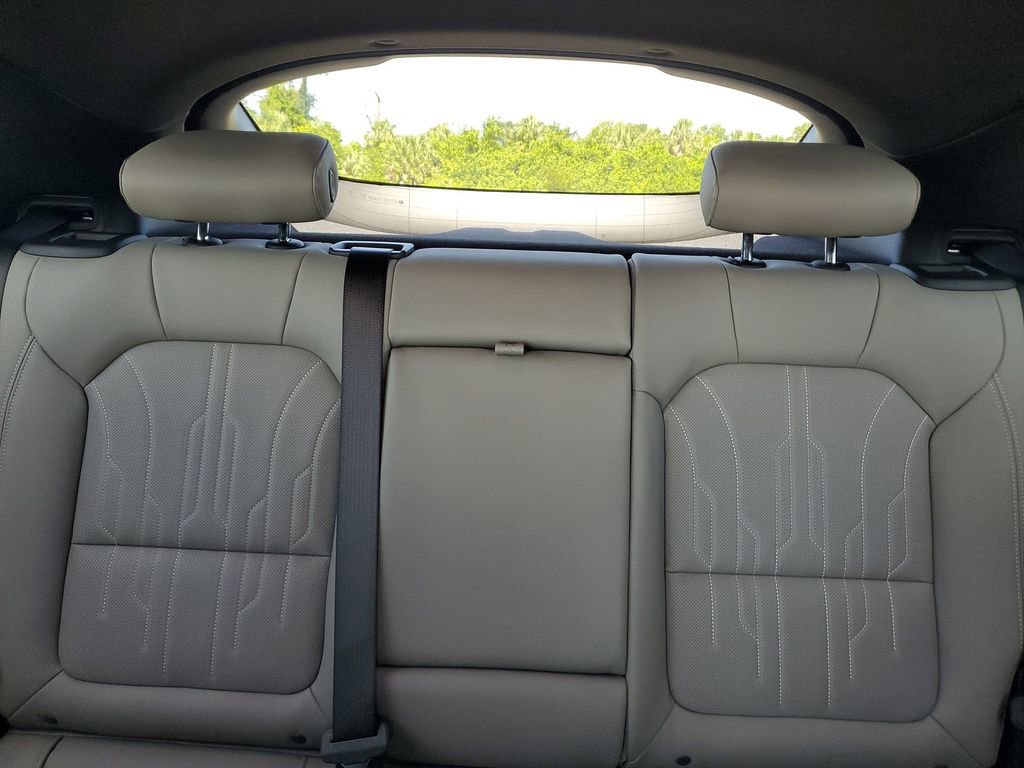 2025 Buick Envista Avenir photo 13