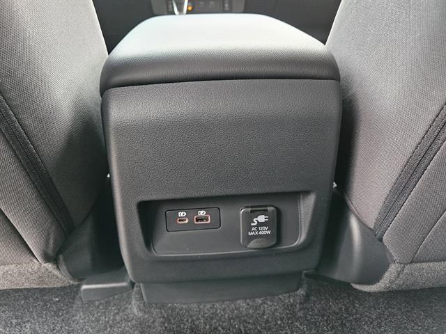 2025 Nissan Frontier Crew Cab SV photo 18