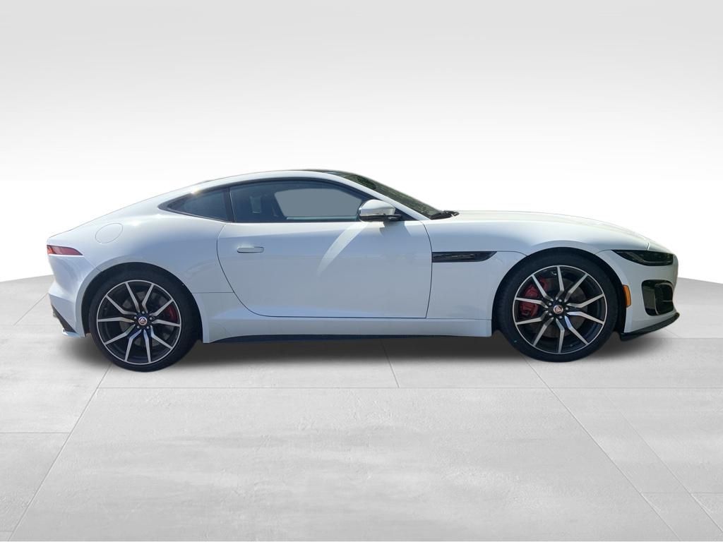 2023 Jaguar F-TYPE R photo 5