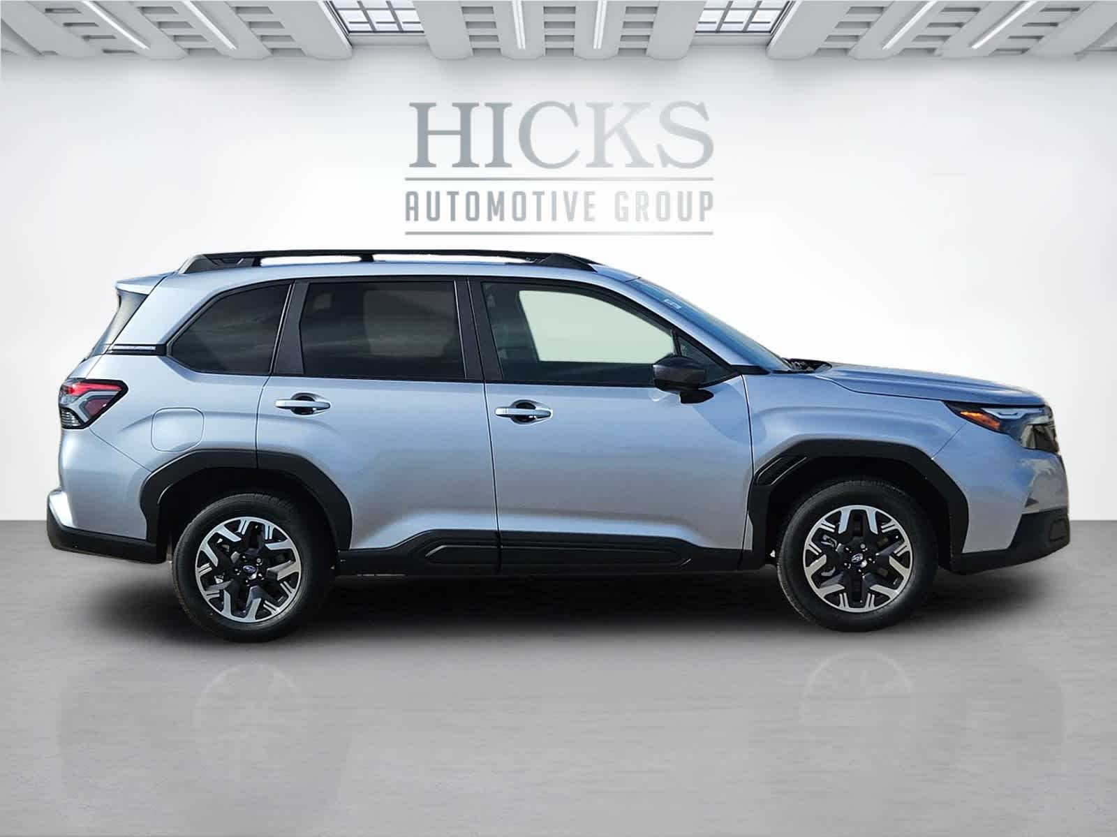 2026 Subaru Forester Premium photo 4