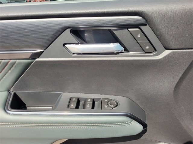 2026 Gmc Acadia AT4 photo 19