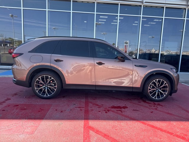 Used 2025 Melting Copper Metallic Mazda Premium Plus Package image 7