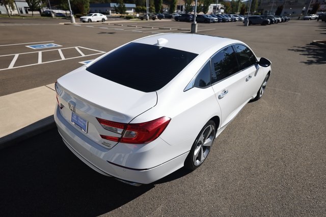2020 Honda Accord Touring 2.0T photo 10