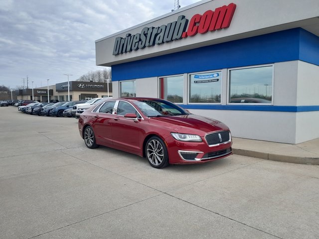 2018 Lincoln MKZ Premiere photo 2