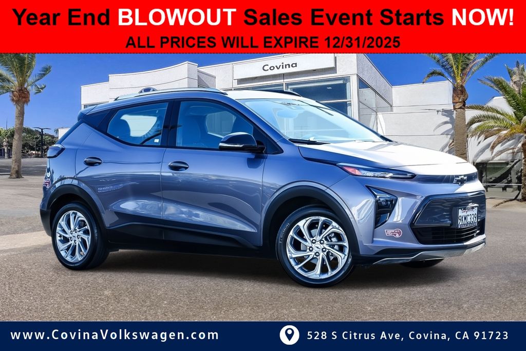 2023 Chevrolet Bolt EUV LT's photo