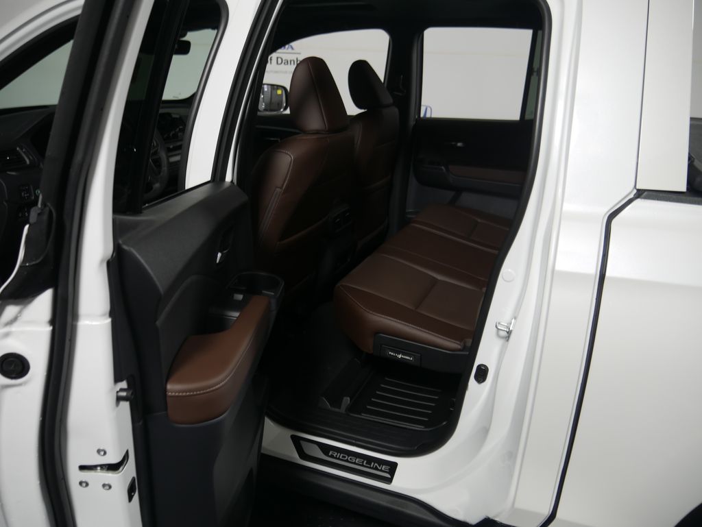 2025 Honda Ridgeline RTL photo 13