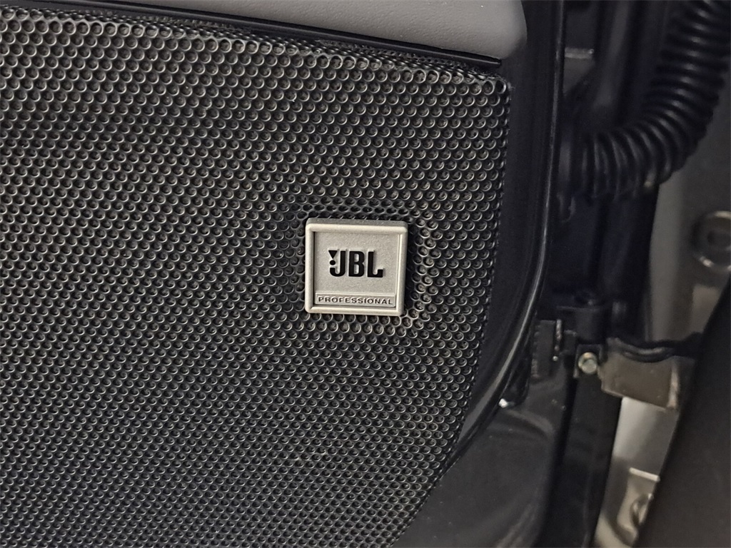 Certified Used 2022 Canna di Fucile Ferrari Base image 19