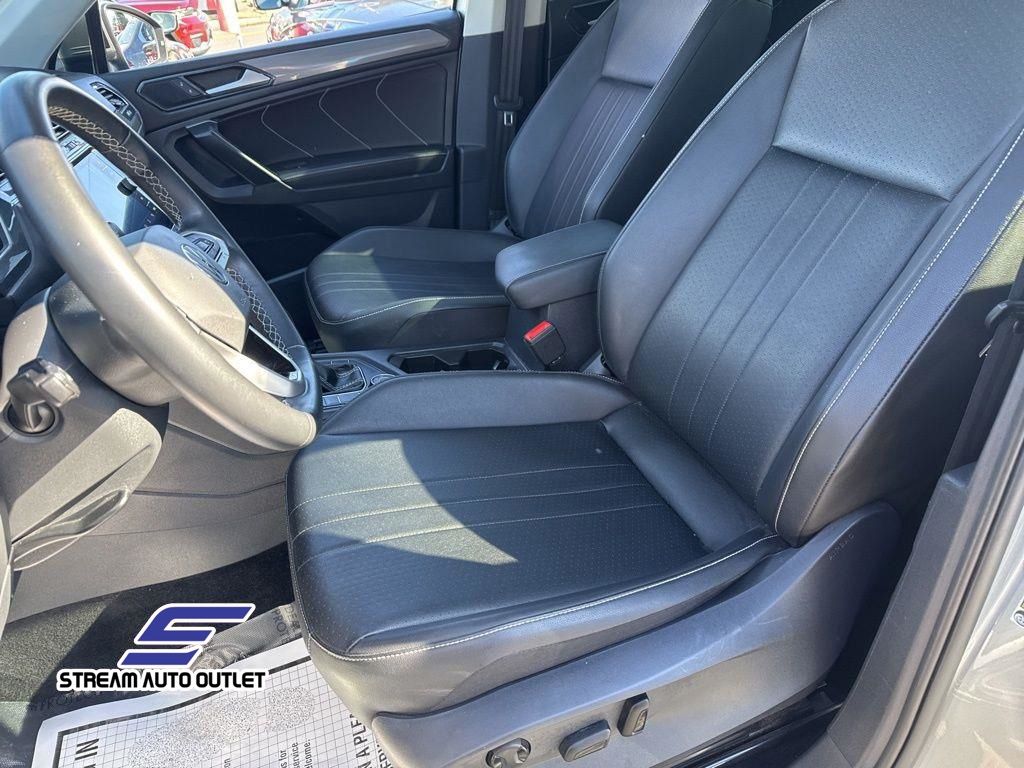 2023 Volkswagen Tiguan SE photo 14