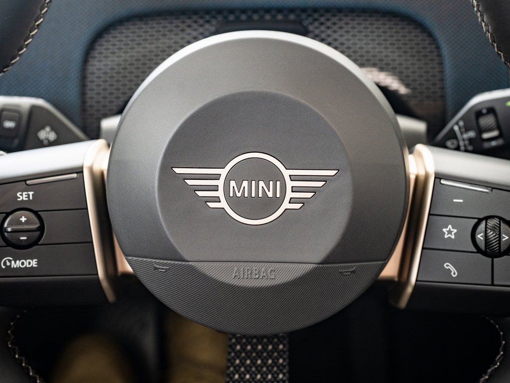 2025 Mini Countryman S ALL4 photo 25