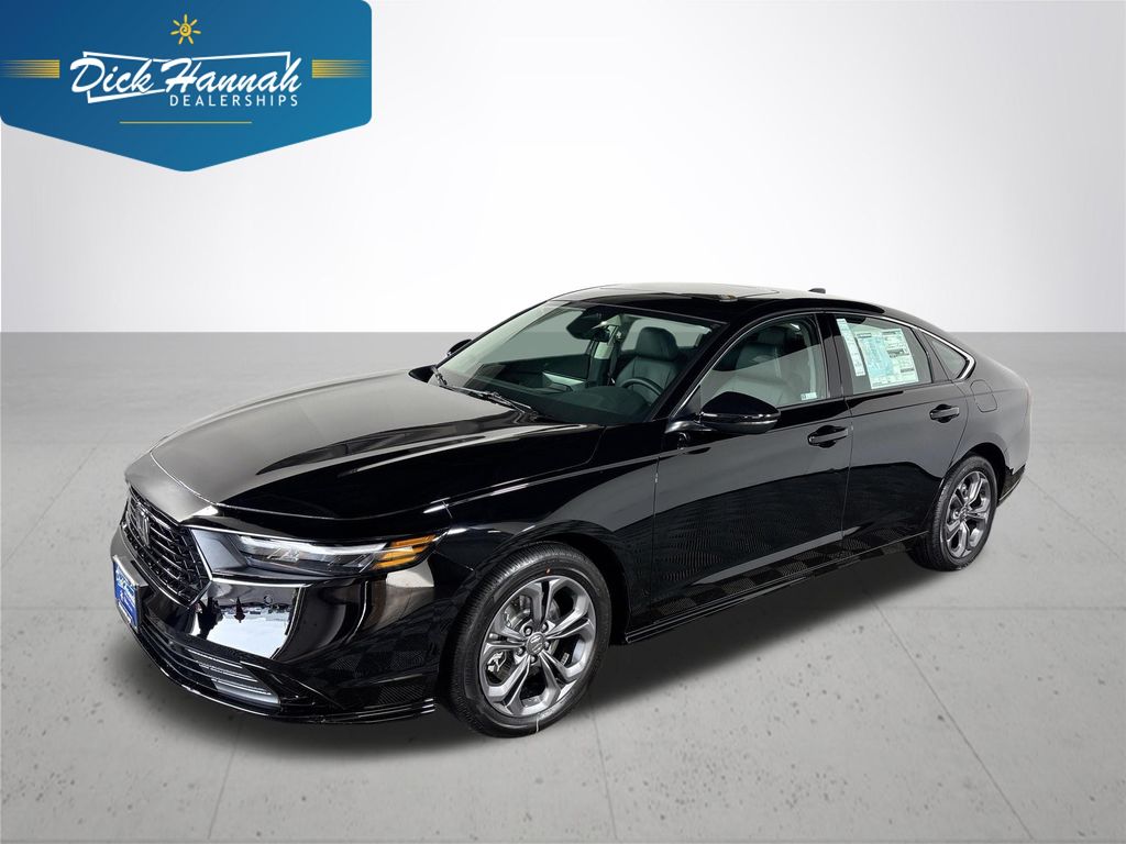 2025 Honda Accord Hybrid EX-L's photo