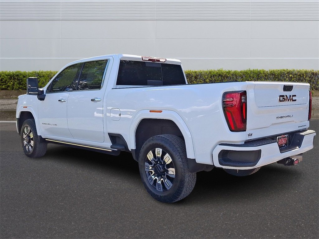 2024 Gmc Sierra 2500 HD Denali photo 4