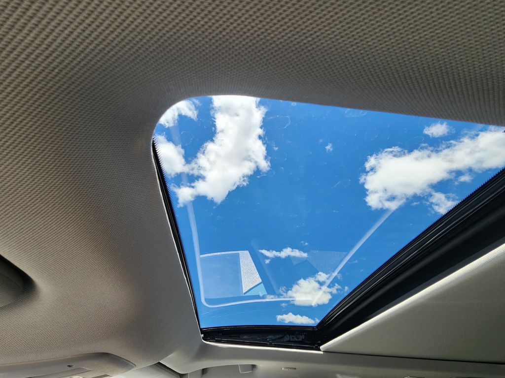 2025 Nissan Murano SL photo 23