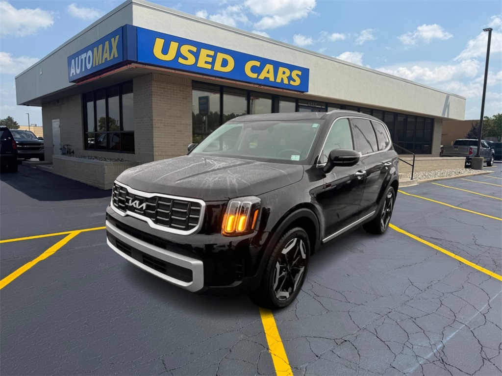 2024 Kia Telluride S's photo
